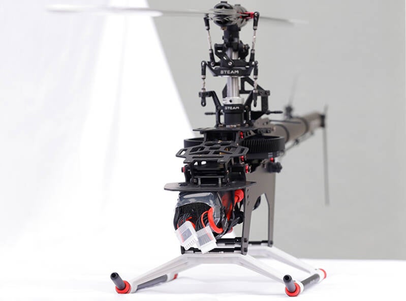 Steam AK700 Pro kit + Rotortech main 700mm and tail blades