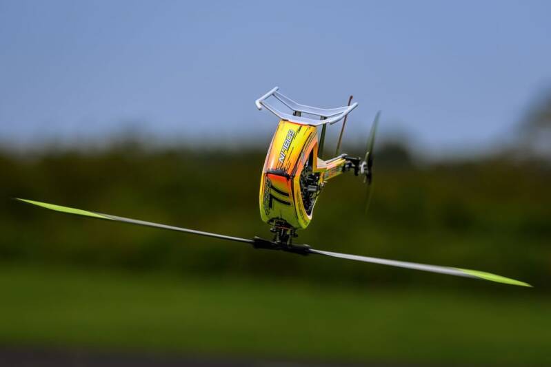 SAB ilGoblin PRO 420 Yellow 420mm (SG427) with Main & Tail Blades - 6S High Performance 3D Heli